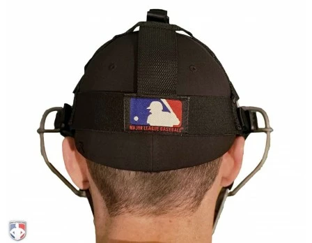 Wilson Umpire Gear Wilson MLB Titanium Umpire Mask With Two-Tone 3 Wilson Umpire Gear Wilson MLB Titanium Umpire Mask With Two-Tone - Image 3